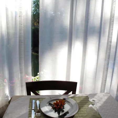 Hotel Martinez 2*