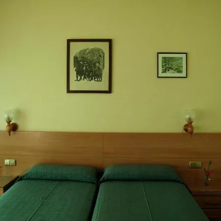 Martinez 2* プッチェルダー